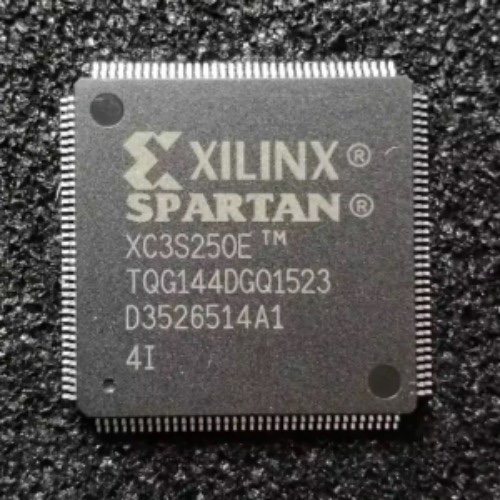 Electronic Components XC3S250E 4TQG144I original new ic FPGA XC3S250E 4TQG144 integrated circuit XC3S250E 4TQG144I - Image 1